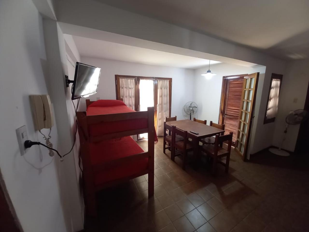 Апартаменти Complejo Urquiza Departamentos Міна-Клаверо Екстер'єр фото