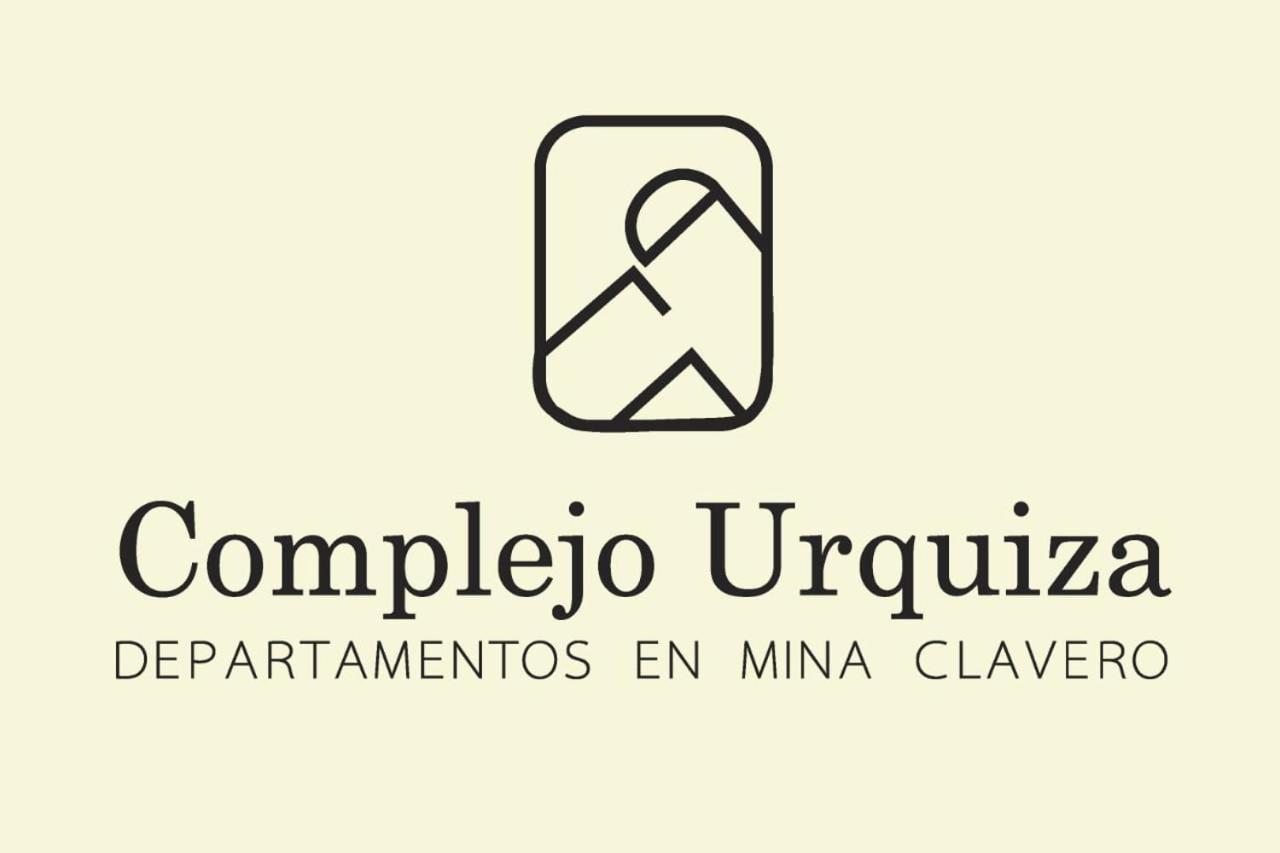 Апартаменти Complejo Urquiza Departamentos Міна-Клаверо Екстер'єр фото